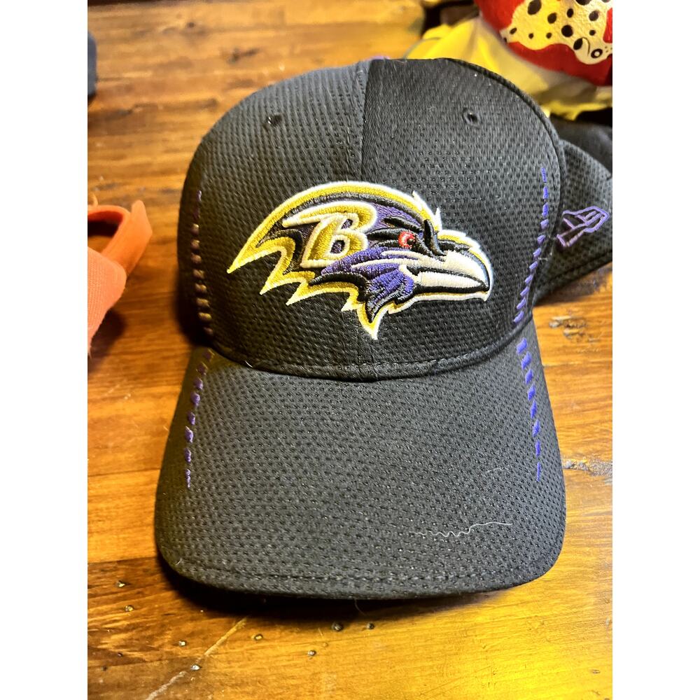 Ravens  Fitted Baseball Cap - Medium/Large